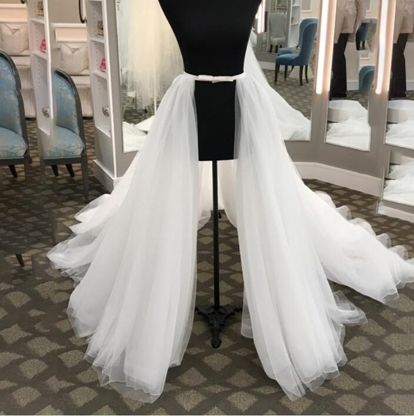 White Detachable Tulle Overskirt Wedding Skirt Layered with Black