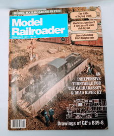 Magazine, Train