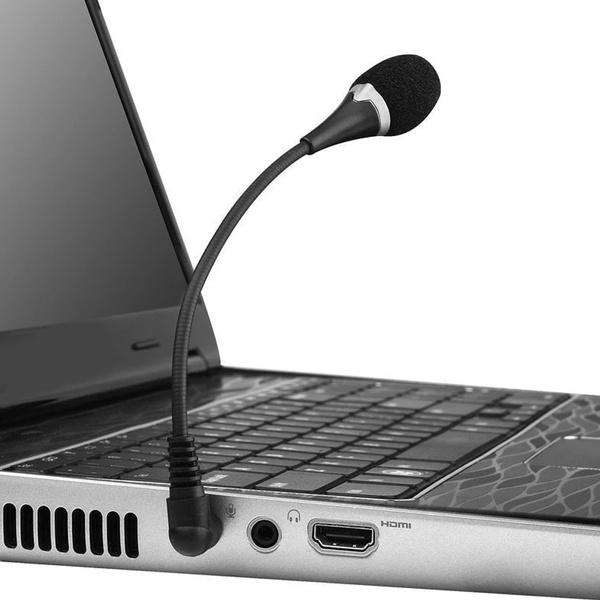 Laptop with separate mic and headphone jack hot sale