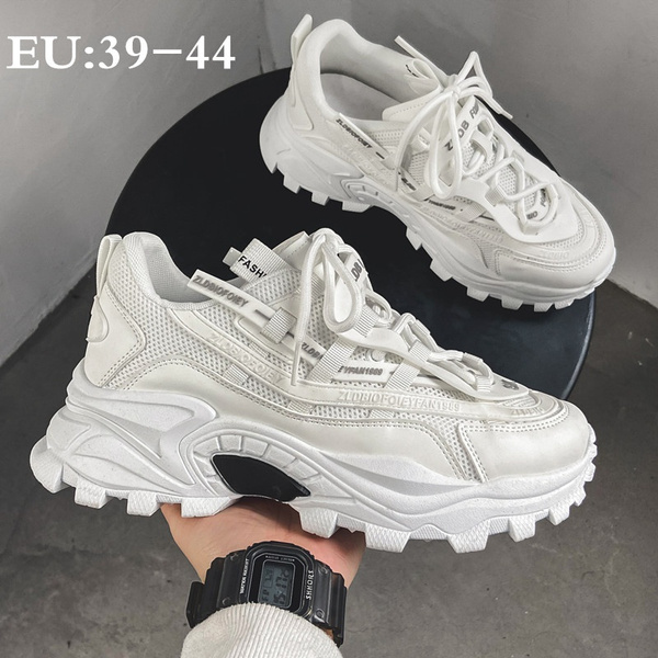 Lightweight Casual Shoes Men's Breathable Sneakers - China Men Sneakers and  Casual Shoes price | Made-in-China.com