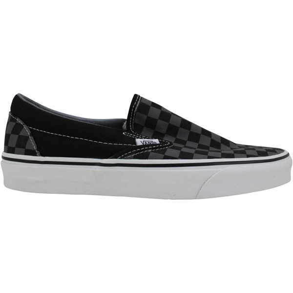 vans classic slip on black white