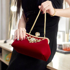 banquetbag, Women's Fashion & Accessories, Party Evening Bag, Chain