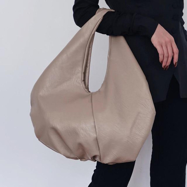 Pretty best sale shoulder bags