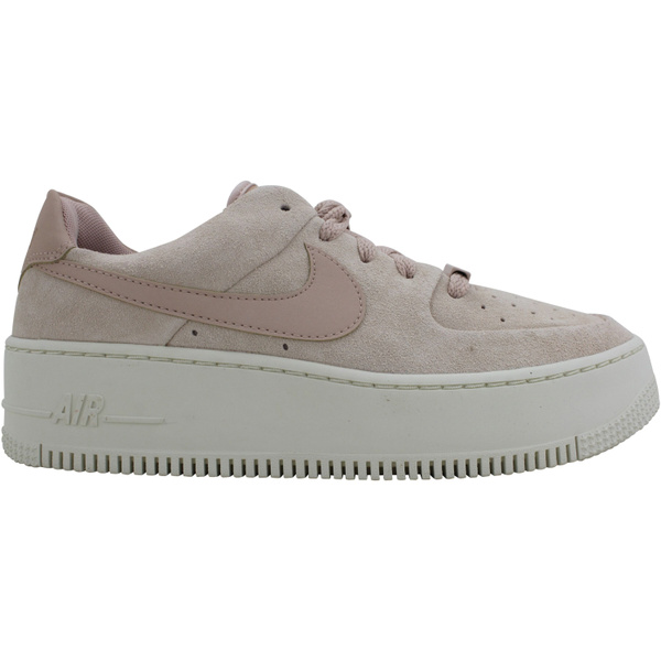 beige sage low af1