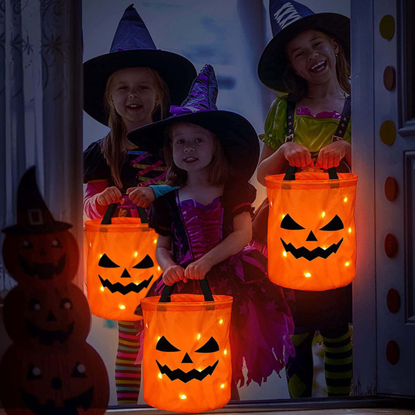 LED Light Halloween Trick or Treat Bucket Pumpkin Candy Bags ...