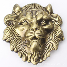 Head, Fashion, Fashion Accessory, Buckles