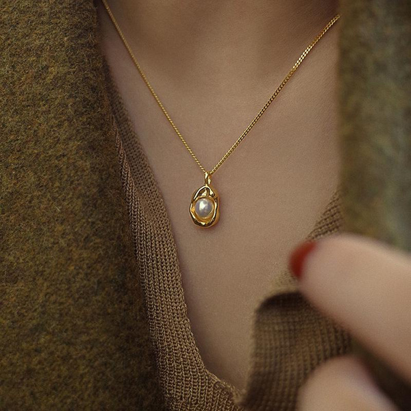 Tiffany & Co. by Elsa Peretti Bean collection, necklace (1980s circa) -  Auction FINE JEWELS | WATCHES | FASHION VINTAGE - Colasanti Casa d'Aste