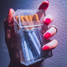 Pocket, Plastic