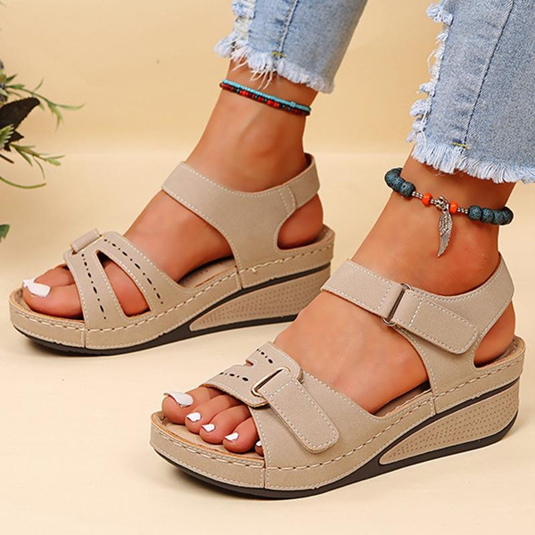 Leather wedge best sale shoes ladies