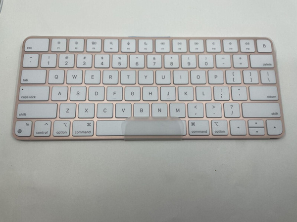 apple keyboard black no touch id