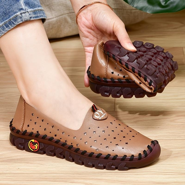 Caqnni Women Leather Round Toe Flat Loafers, Non-Slip Breathable