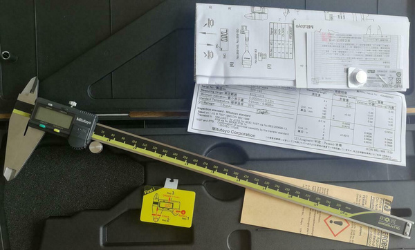 Mitutoyo 500-193-30 Digital Caliper – 12/300mm Absolute Scale, Japan Made