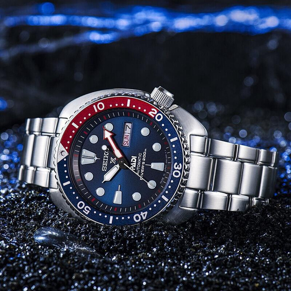 Seiko watch best sale men's blue face