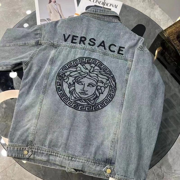 Denim Jacket. at Rs 600/piece | डेनिम जैकेट्स in New Delhi | ID: 24329908597