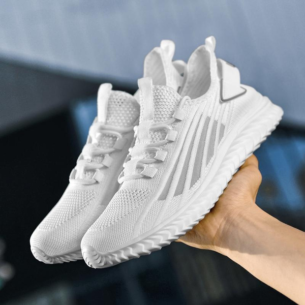 lightweight jogging shoes