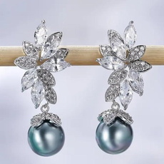 Pearl Earrings, Elegant, Women's Fashion, Wedding
