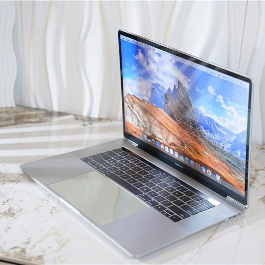 15-inch MacBook Pro Model Dummy | Realistic Laptop Prop for Staging ...